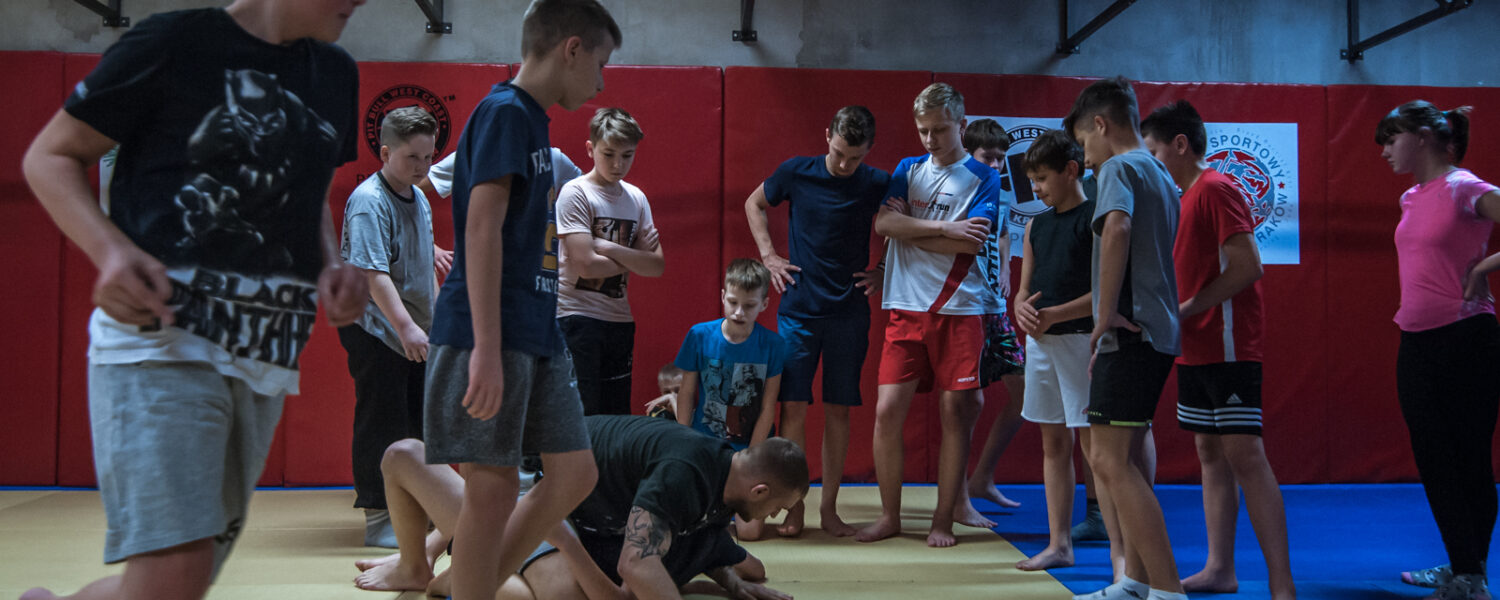 Trening Kick Boxing i MMA dla młodzieży szkolnej